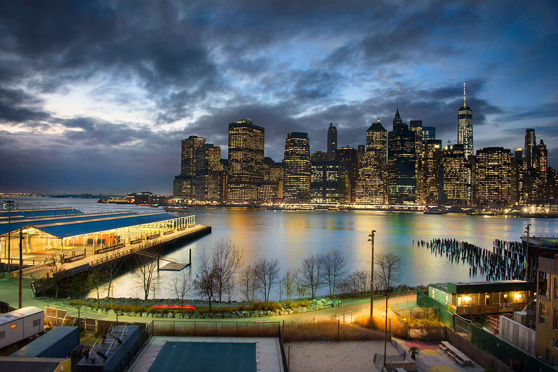 Manhattan from the Brooklyn Heights Promenade © Harold Davis