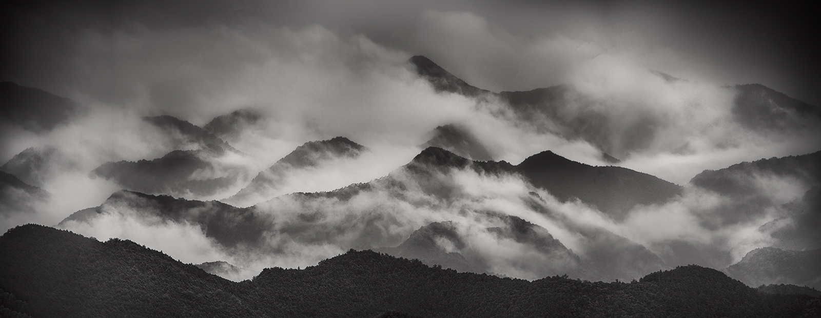 Panorama of the Kumano Sanzen Roppyaku Po © Harold Davis