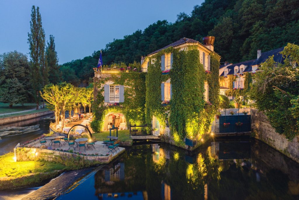 Le Moulin de L'Abbey (via http://www.moulinabbaye.com/)